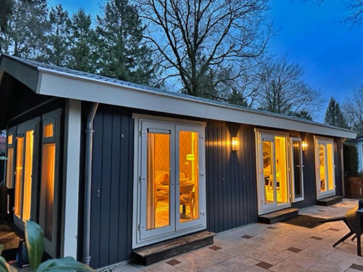 Stayatsas Tiny House Julia In De Bossen Op De Veluwe! エーペ エクステリア 写真