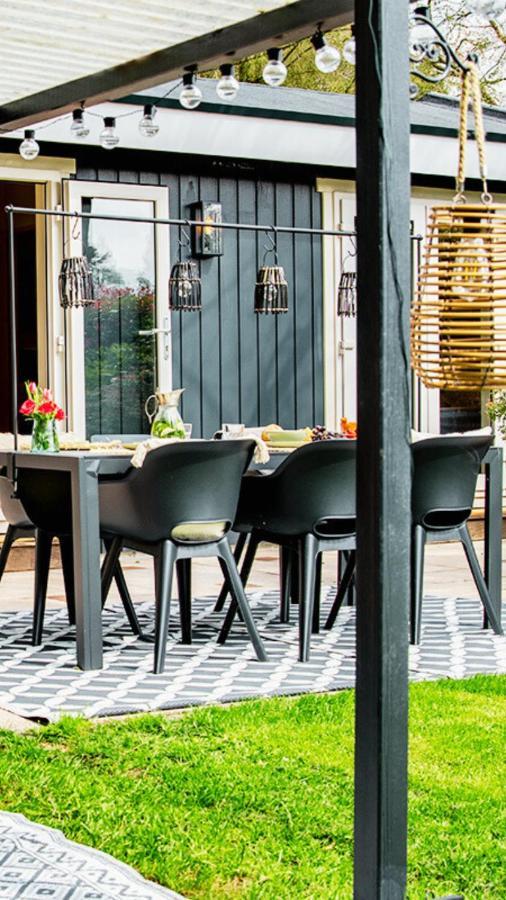 Stayatsas Tiny House Julia In De Bossen Op De Veluwe! エーペ エクステリア 写真